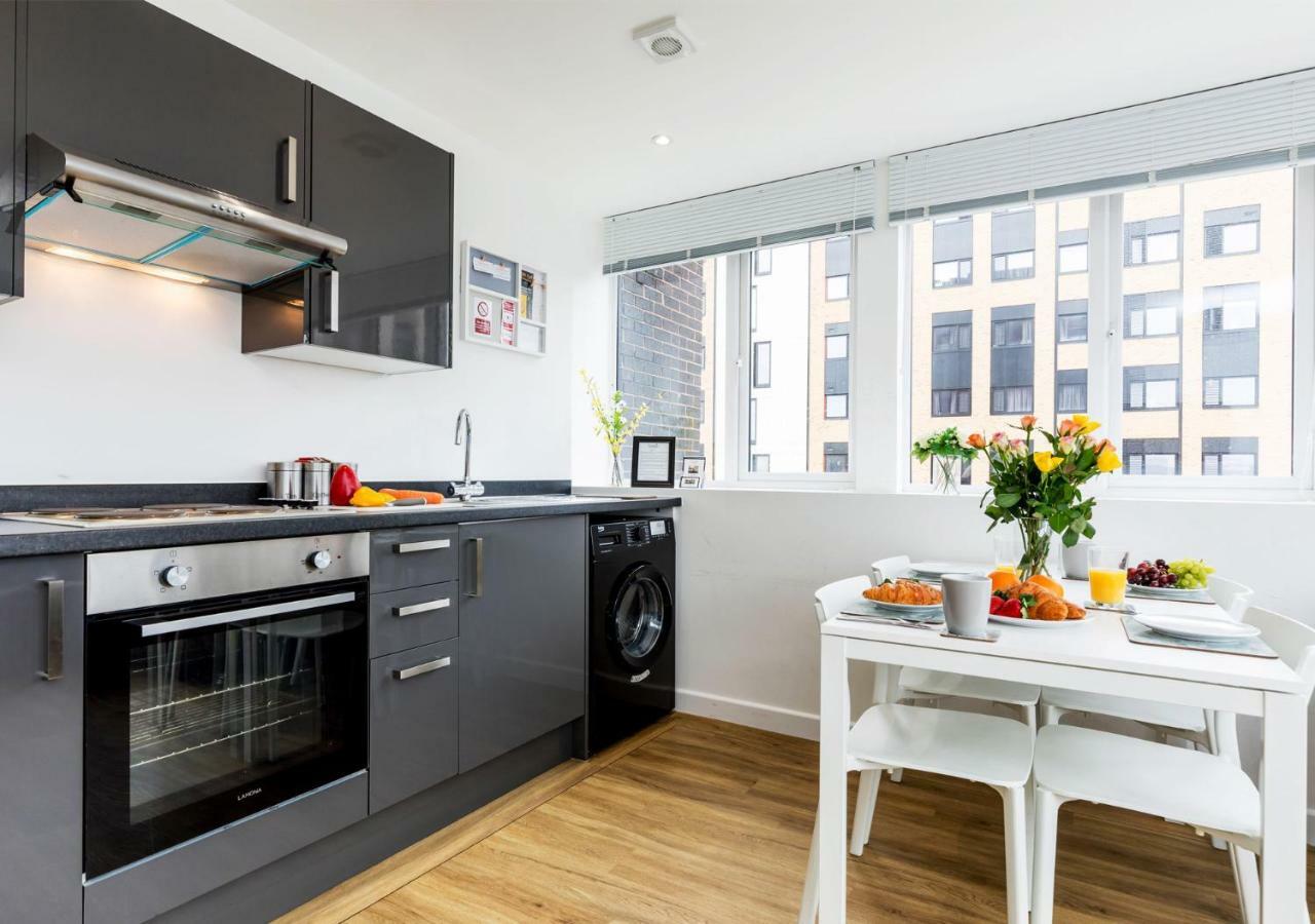 City Centre Apartment Portsmouth Eksteriør billede