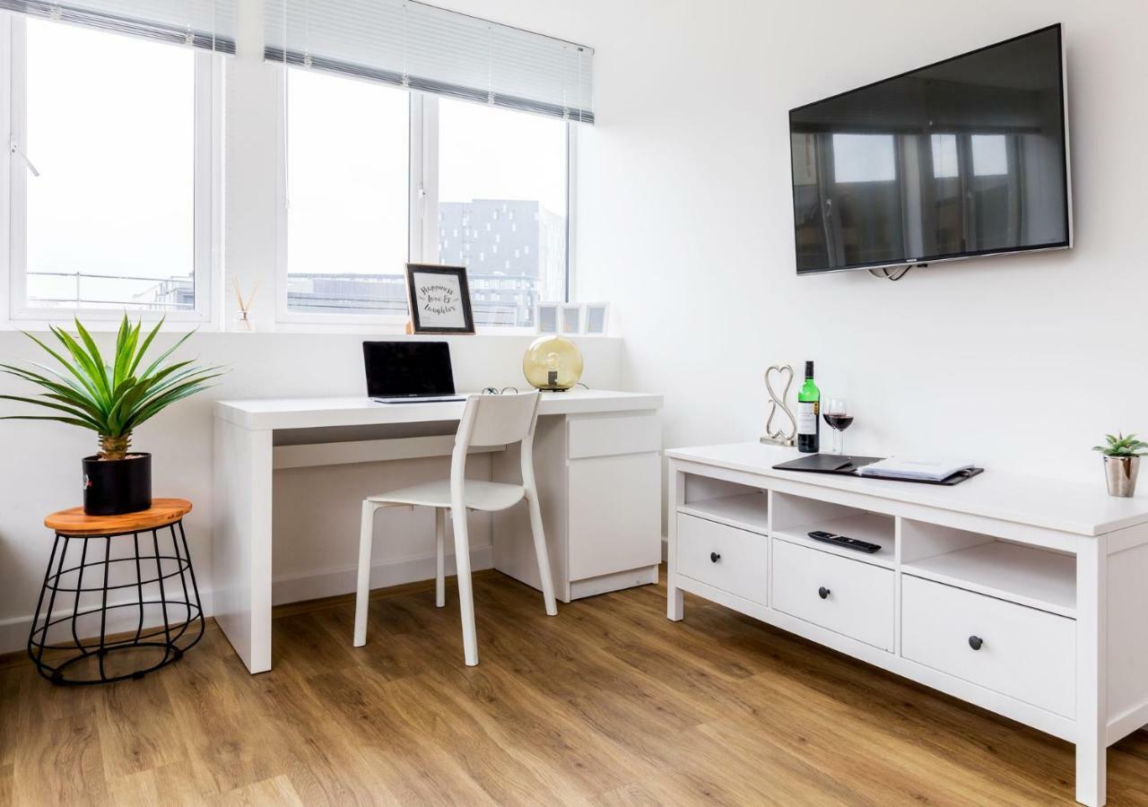 City Centre Apartment Portsmouth Eksteriør billede